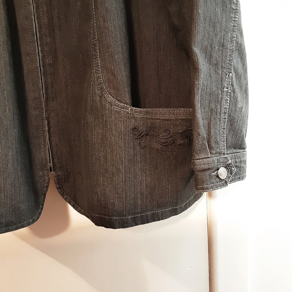 Dark blue denim jacket - Picture 6 of 7